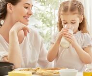 La prima colazione dei bambini