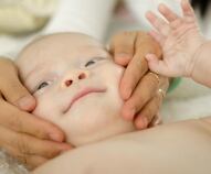 Massaggio neonatale