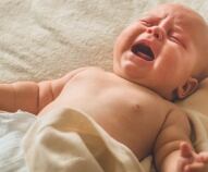 risvegli notturni nei bambini perche capitano