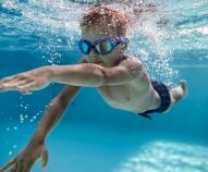Sicurezza in acqua per i bambini