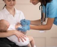 gratuito il nuovo vaccino contro la bronchiolite nei bambini