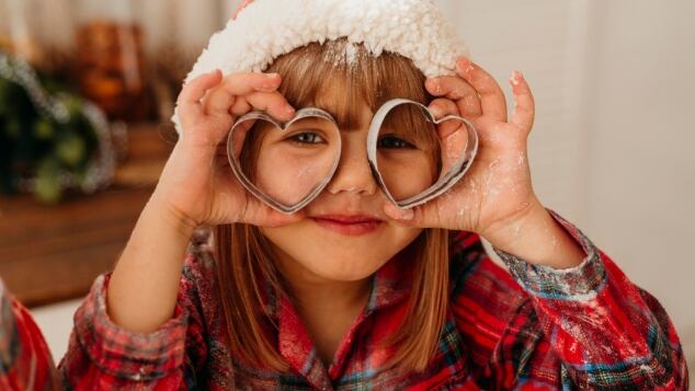 Come proteggere gli occhi dei bambini a Natale? I consigli degli esperti per ridurre il rischio di danni alla vista e agli occhi causati da giochi pirotecnici o come proteggere gli occhi dei bambini a natale