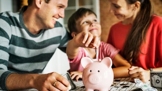 Consigli per risparmiare sulle bollette di casa: trucchi per risparmiare energia in casa. I modi per risparmiare sulla bolletta della luce della famiglia consigli per risparmiare sulle bollette di casa