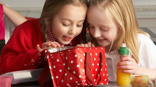Merenda dei bambini | Come deve essere, idee per merende sane e nutrienti anche da portare a scuola, fatte in casa oppure comprate merenda dei bambini