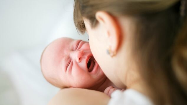 perche non bisogna ignorare il pianto del neonato