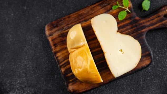 Scamorza in gravidanza: si può mangiare sia cruda che cotta? Quali formaggi vanno evitati e quali si possono mangiare in gravidanza si puo mangiare la scamorza in gravidanza
