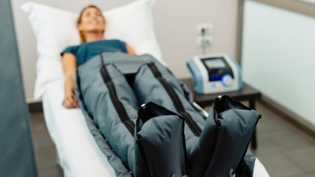 Si può fare la pressoterapia in gravidanza? Quali sono i benefici sulla ritenzione idrica e perché spesso è sconsigliata in gravidanza. Quali massaggi a si puo fare la pressoterapia in gravidanza