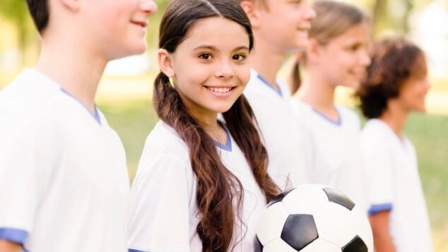 quali sono i benefici degli sport di squadra per bambini