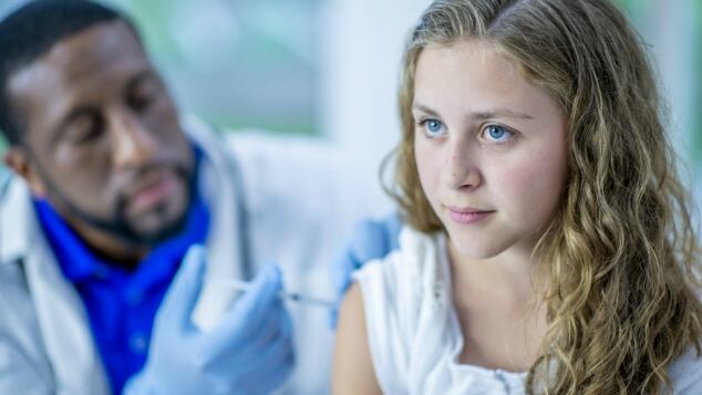 Vaccino Papilloma Virus: quando farlo nei maschi e nelle femmine e perché è importante informare correttamente sul vaccino HPV vaccino papilloma virus