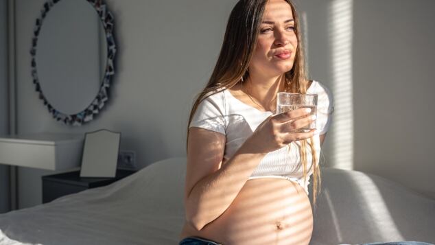 La vitamina D in gravidanza: il ruolo per la salute di mamma e bambino, consigli su fabbisogno, fonti naturali, integrazione e prevenzione delle carenze perche la vitamina d e importante in gravidanza