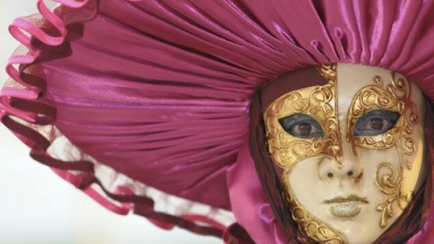Carnevale, tempo di maschere e trucchi Carnevale, tempo di maschere e trucchi
